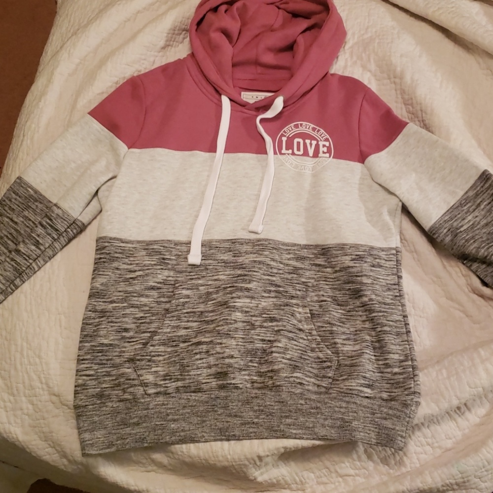 sweatshirt